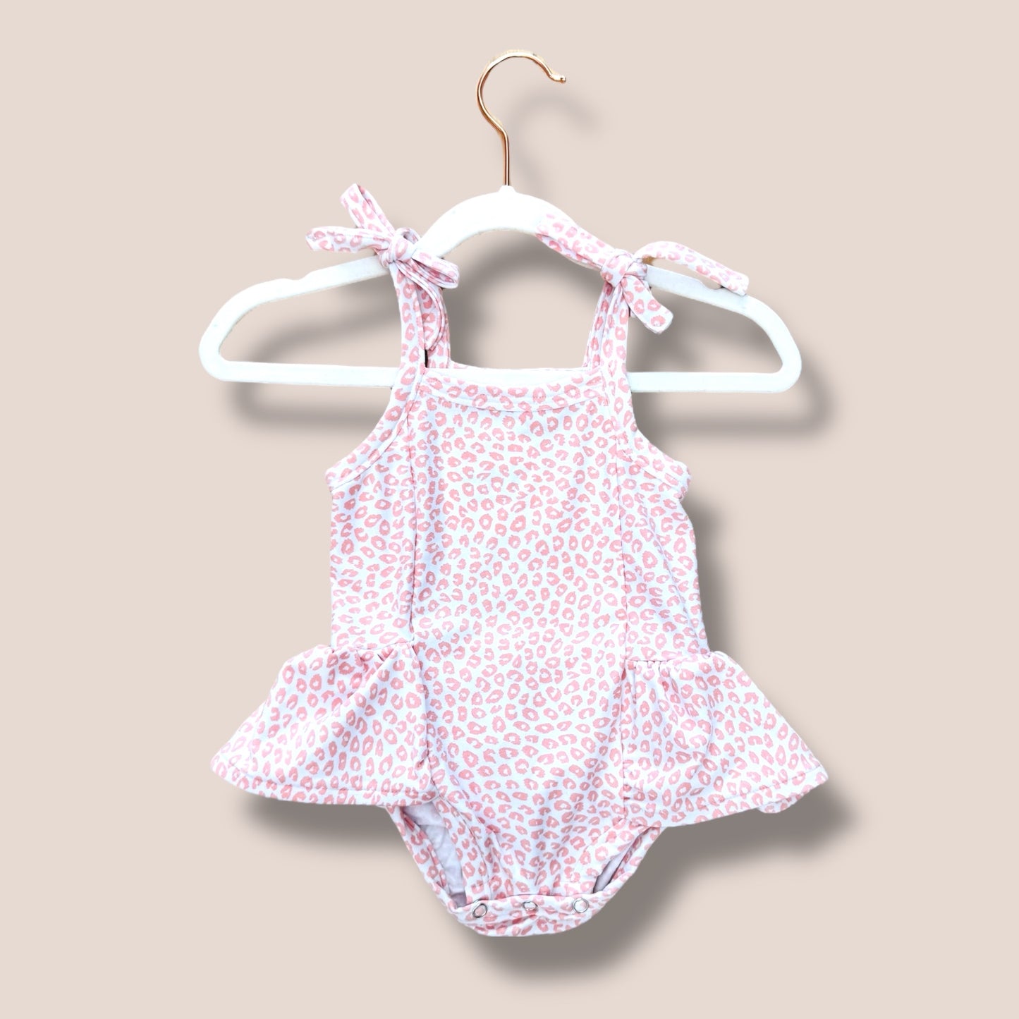 OAK Blush Cheetah Romper 3-6 months