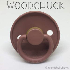 Woodchuck & Honey Gold Natural Rubber FRIGG Pacifier 2 pack