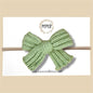 Sweater Bow in Green