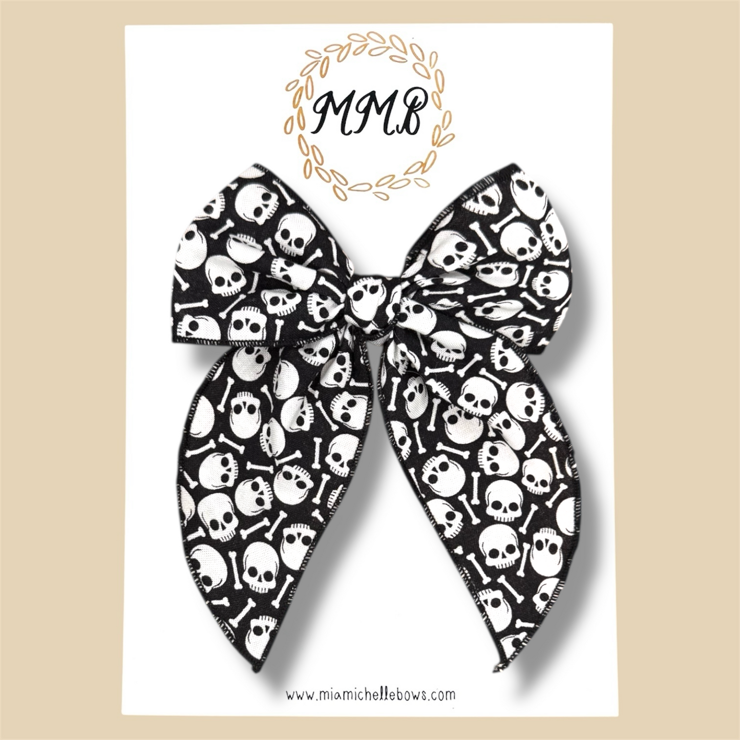 Skull & Bones Fairytale Bow