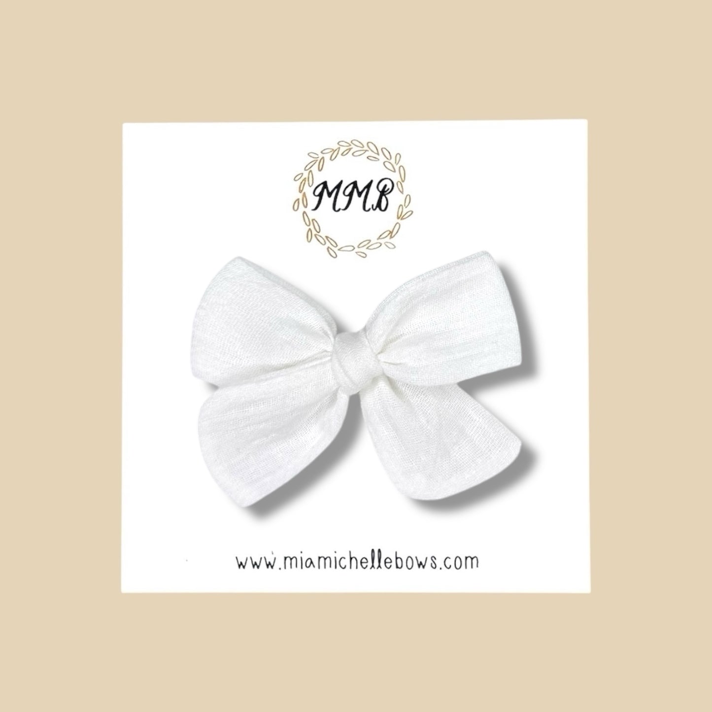Hand-tied Gauze Bow in White