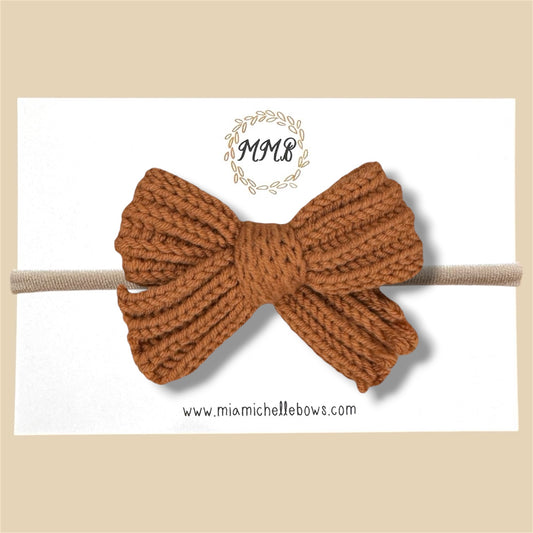 Sweater Bow in Warm Brown
