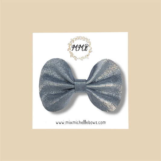 Platinum Genuine Leather Bow