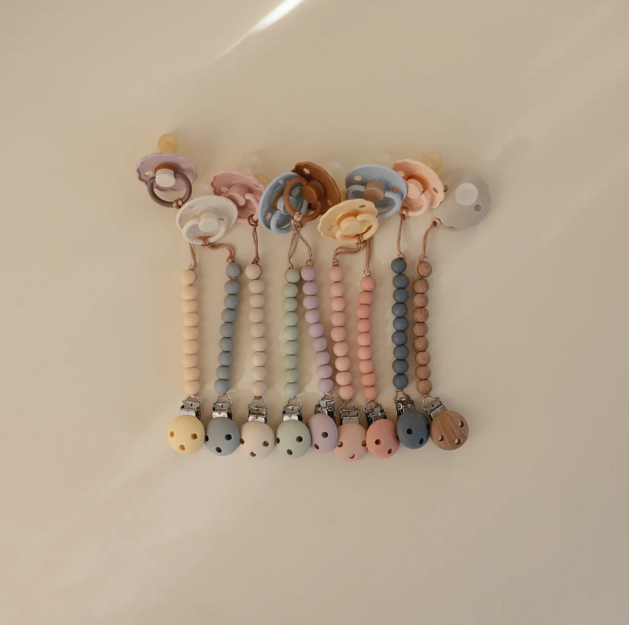 Mushie Silicone Pacifier Clip-Hera