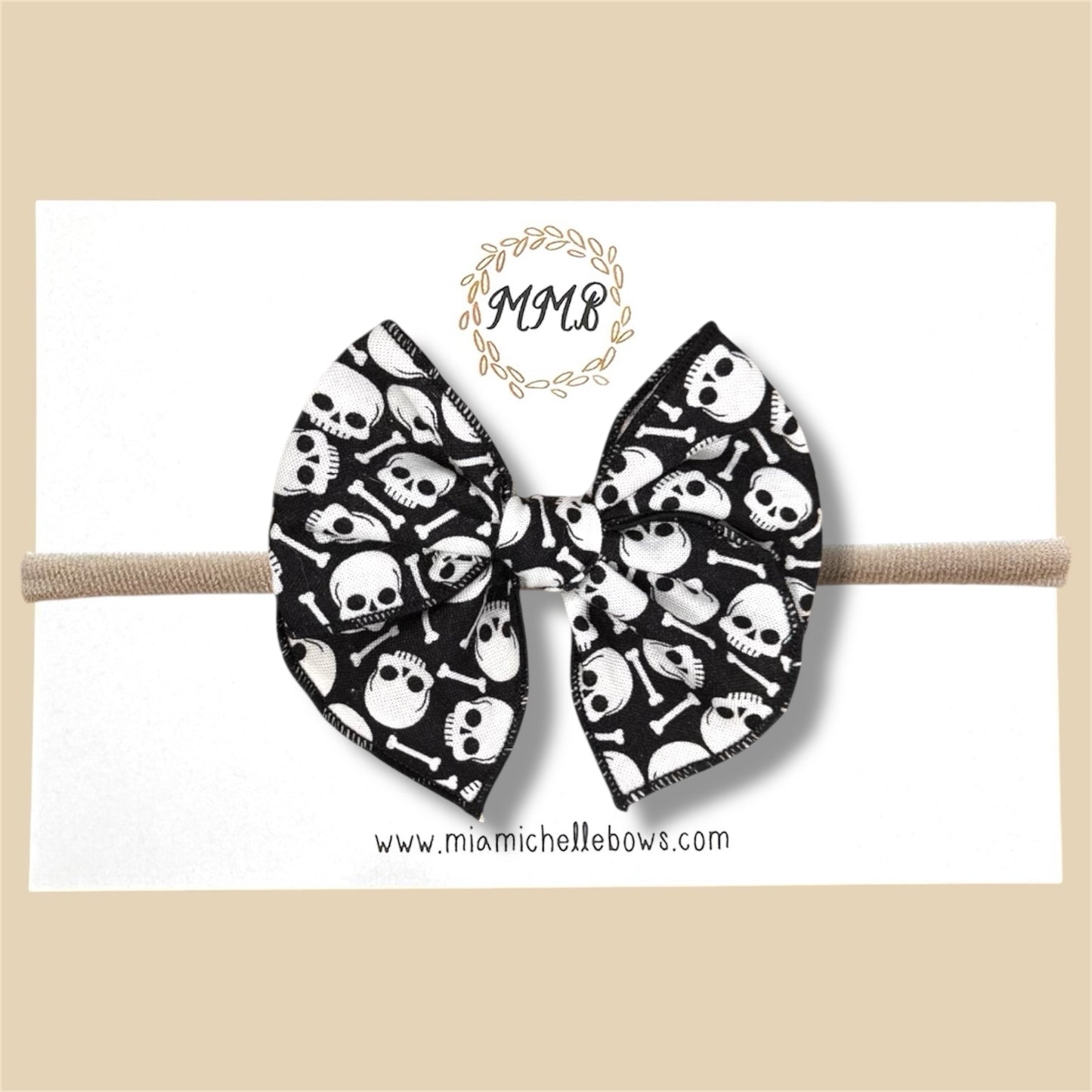 Skull & Bones Fairytale Bow