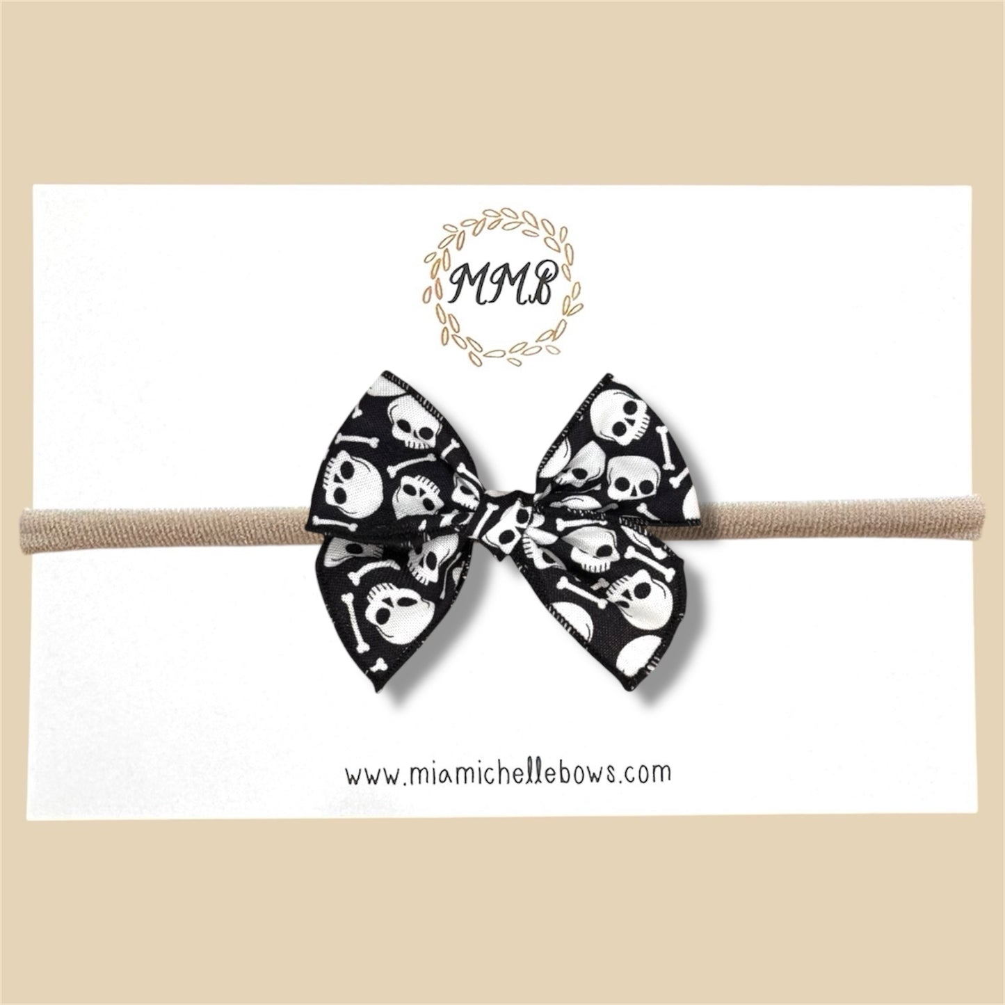 Skull & Bones Fairytale Bow