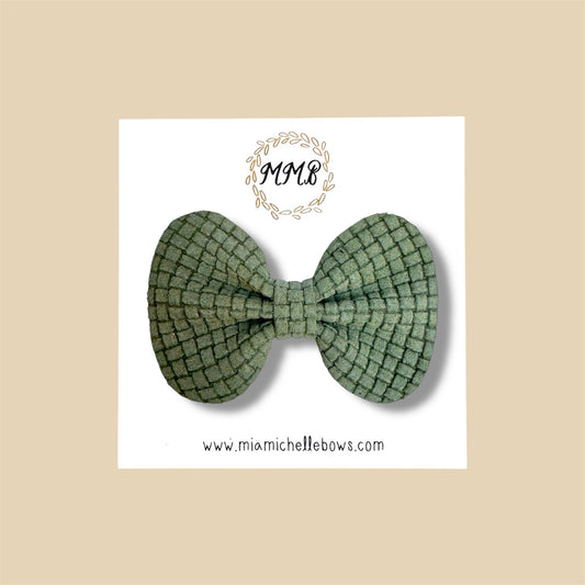 Green Woven Genuine Leather Bow