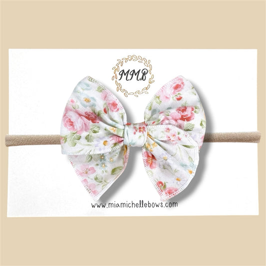 Vintage Floral Fairytale Bow