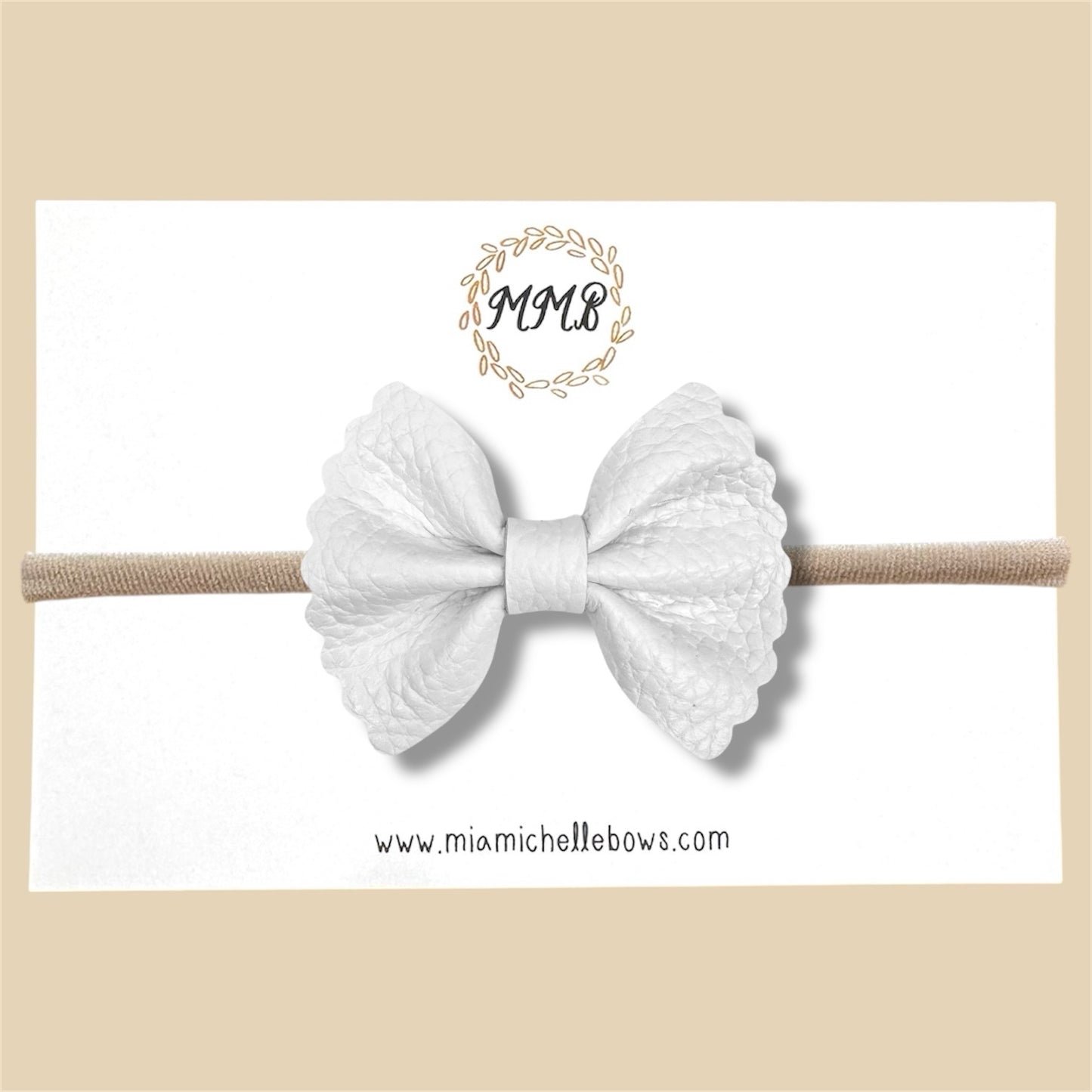 White Pebbled Scalloped Genuine Leather Bow