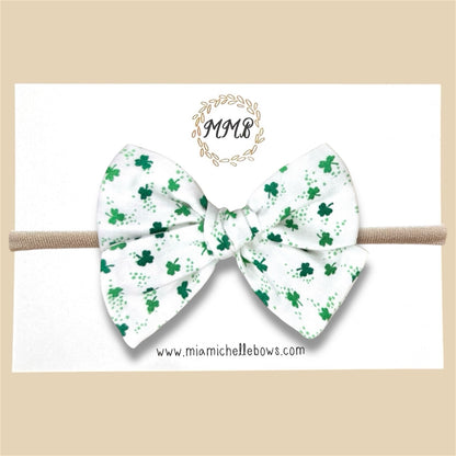 Hand-tied Clover Sprinkle Bow