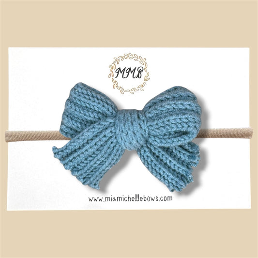 Sweater Bow in Blue