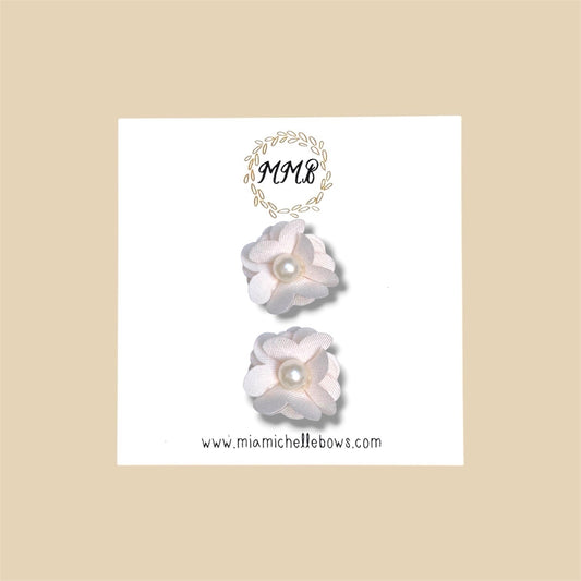 Ivory Mini Flower Clip Set