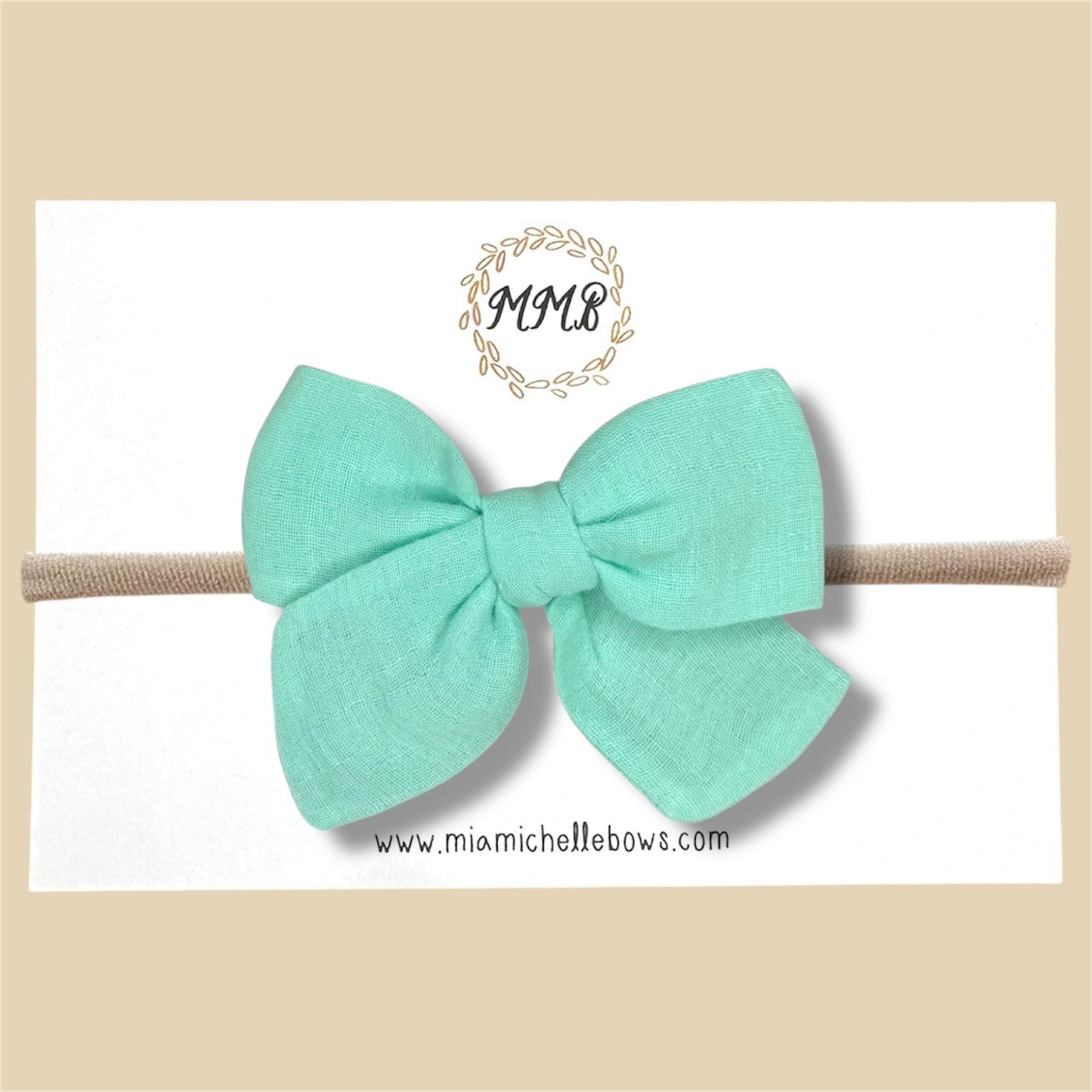 Hand-tied Gauze Bow in Mint