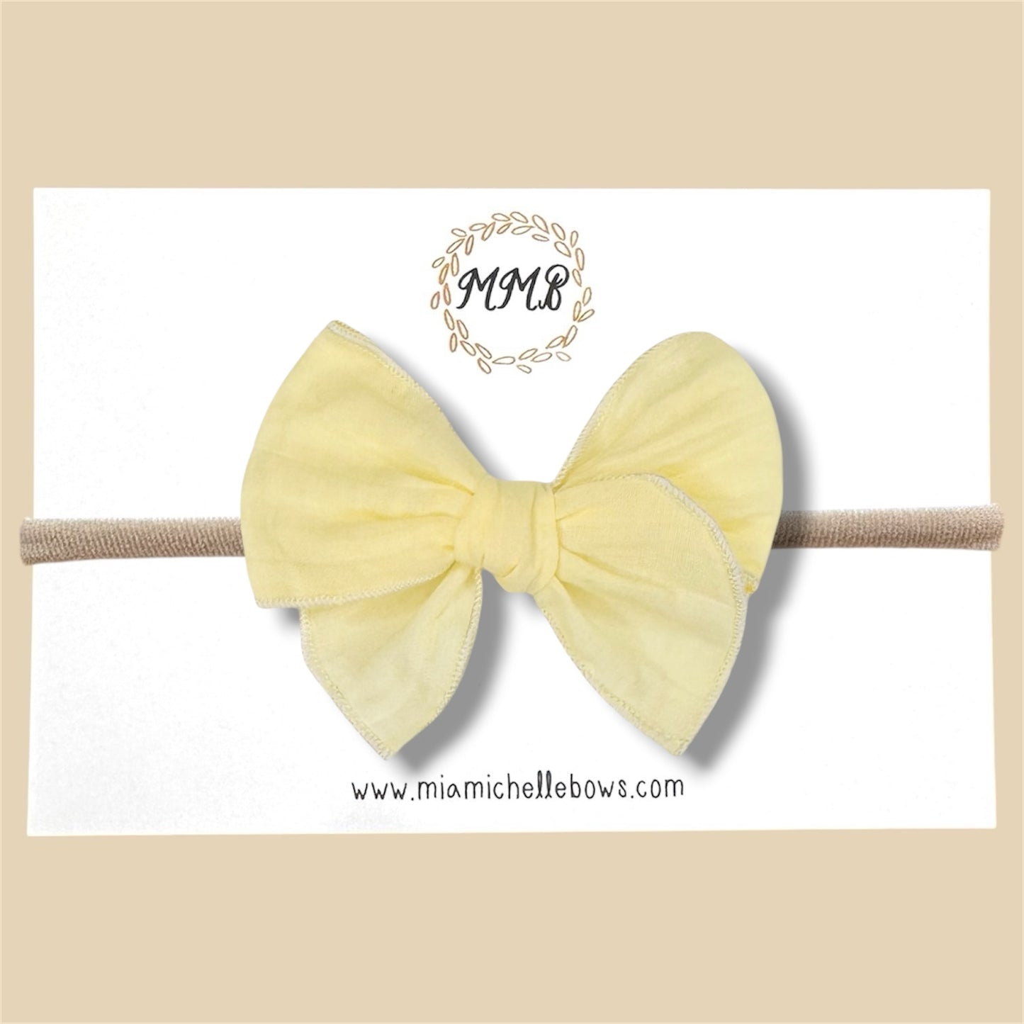 Pale Yellow Fairytale Bow