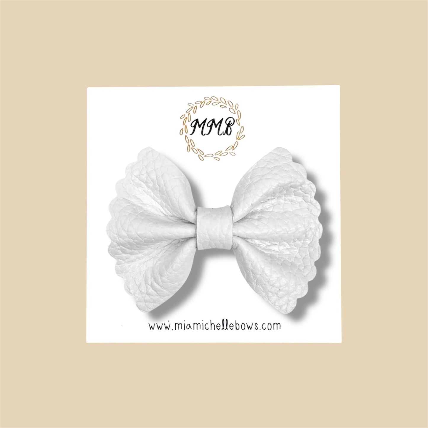 White Pebbled Scalloped Genuine Leather Bow