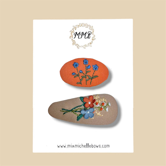 Embroidered Snap Clip Set