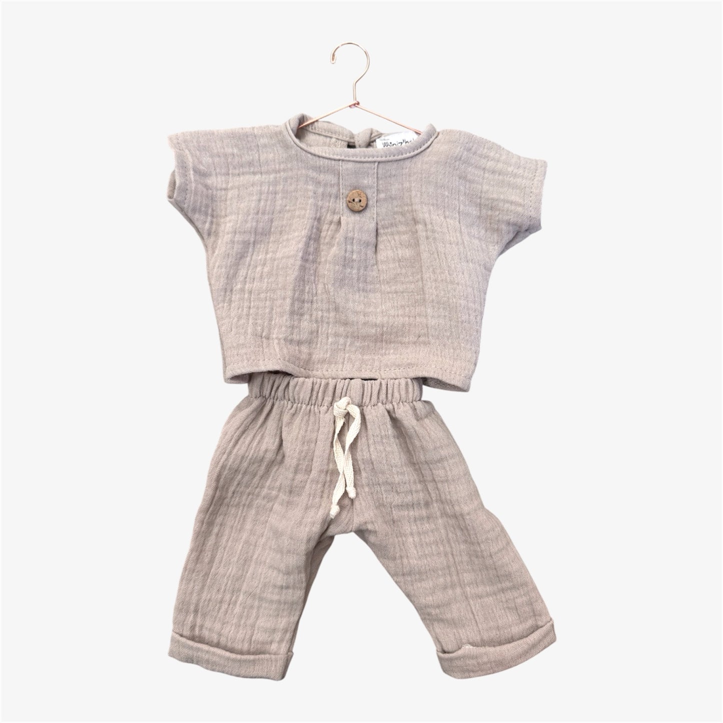 Doll—Minikane Double Gauze Outfit in Taupe