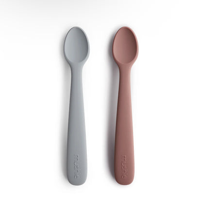 Mushie Silicone Feeding Spoons in Cambridge Blue / Shifting Sand