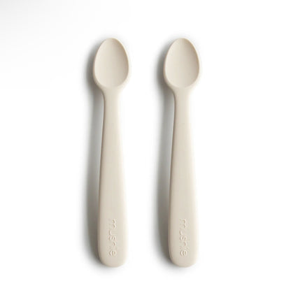 Mushie Silicone Feeding Spoons in Cambridge Blue / Shifting Sand