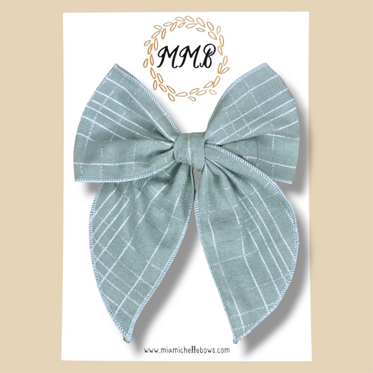 Seafoam & Silver Plaid Fairytale Bow