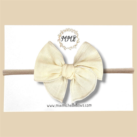 Ivory Linen Fairytale Bow