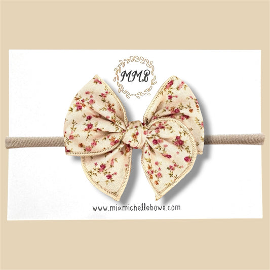 Tan Vintage Rose Fairytale Bow