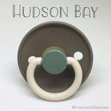 FRIGG Pacifier in Hudson Bay