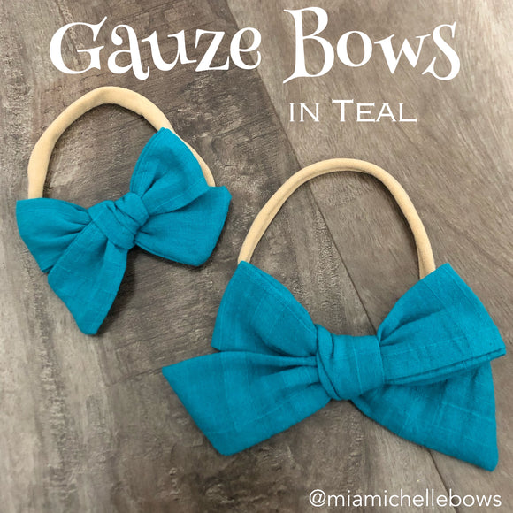 Gauze Bow in Teal
