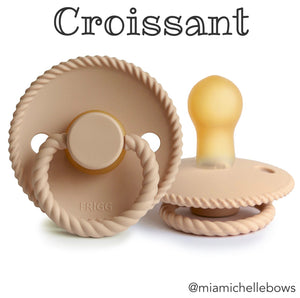 FRIGG Rope Pacifier in Croissant