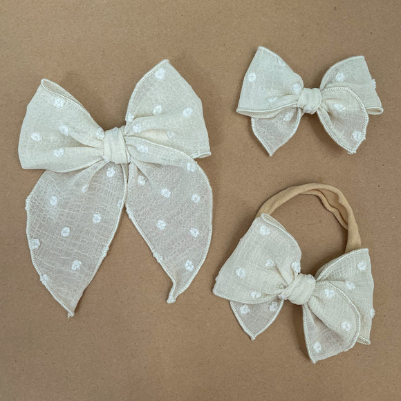 Fairytale Bow in Ivory Swiss Dot