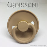 FRIGG Pacifier in Croissant