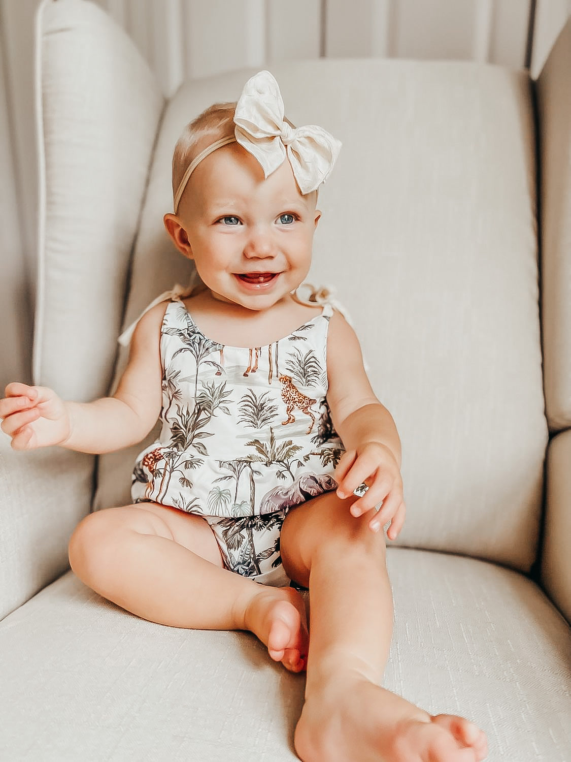 Ivory Crepe Chiffon Fairytale Bow