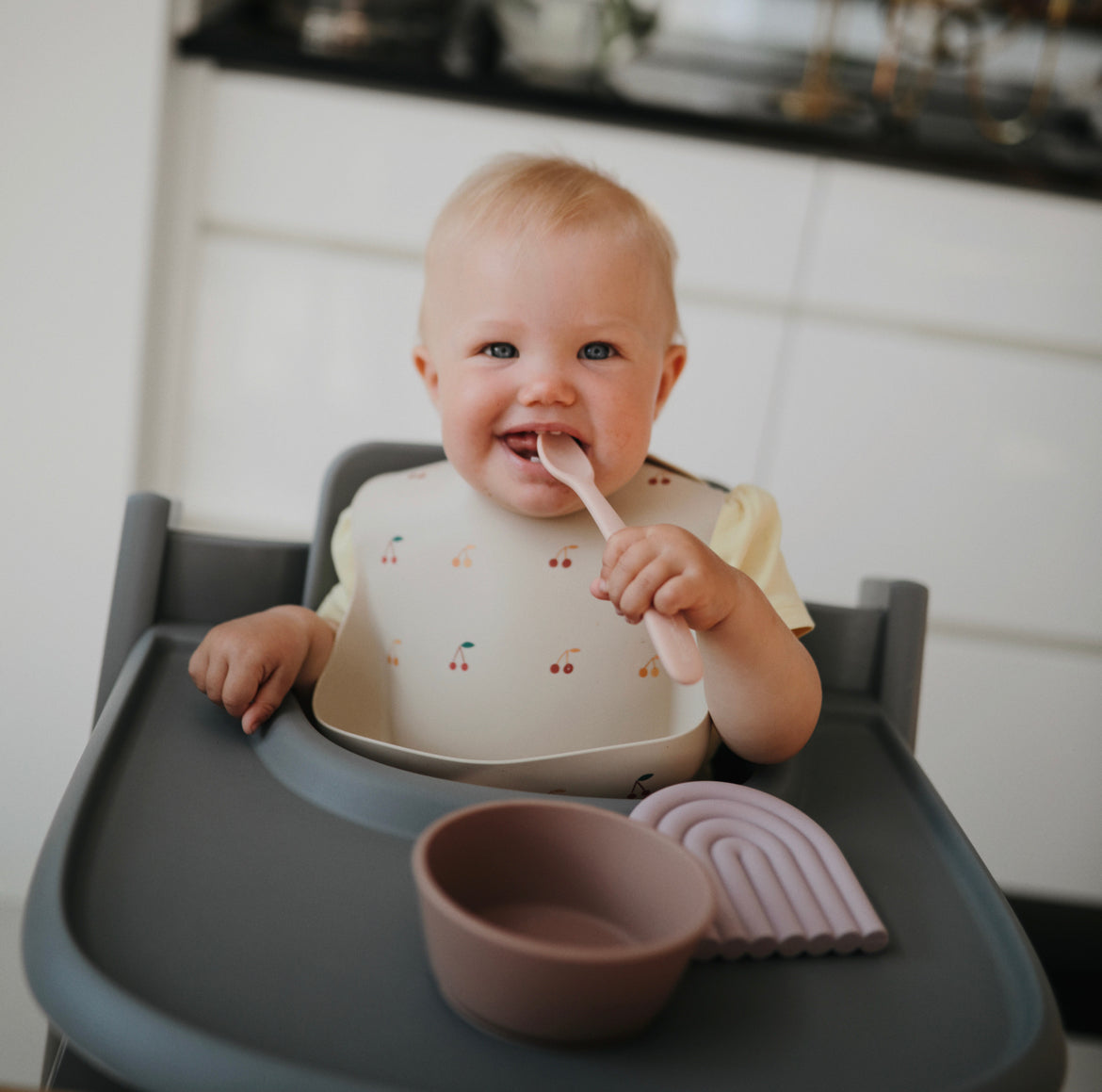 Mushie Silicone Baby Bib