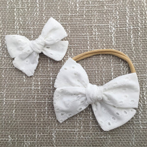 Eyelet Bow in White